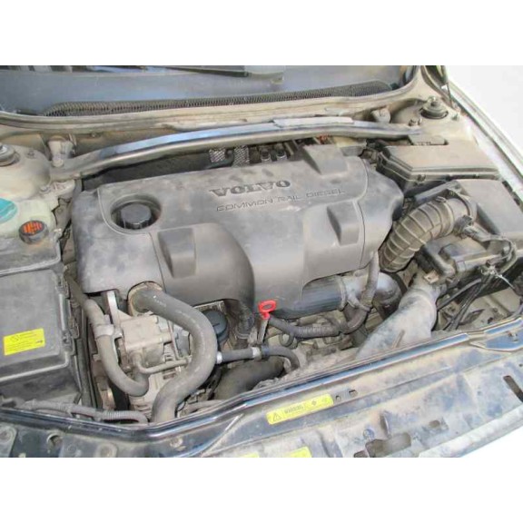 volvo s60 berlina del año 2001