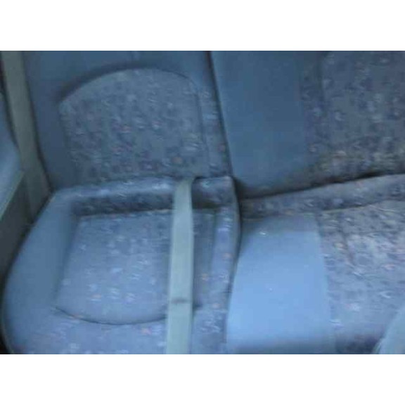 peugeot 206 berlina del año 1999