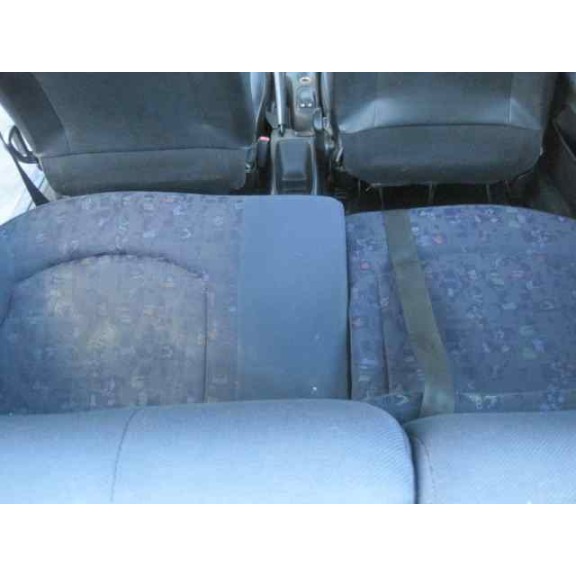 peugeot 206 berlina del año 1999