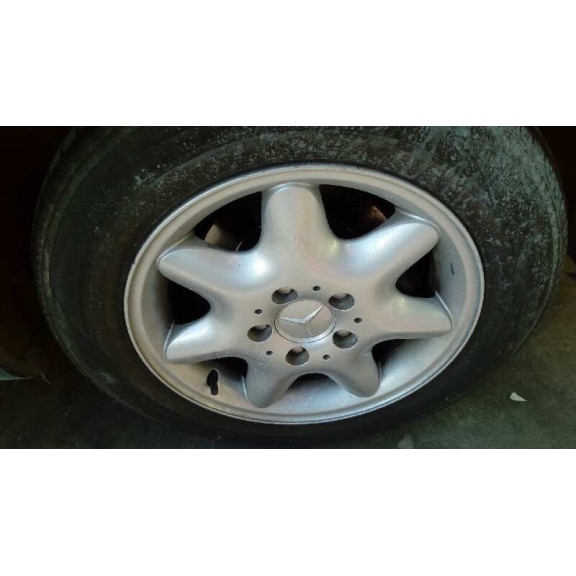 mercedes-benz clase c (w203) berlina del año 2000