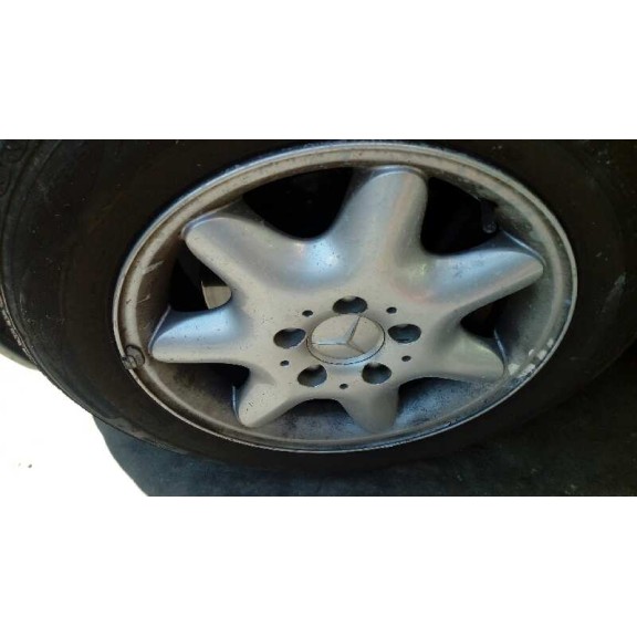 mercedes-benz clase c (w203) berlina del año 2000