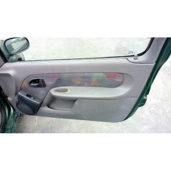 renault clio ii fase i (b/cbo) del año 1999