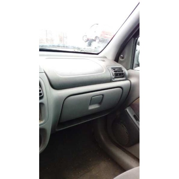 renault clio ii fase i (b/cbo) del año 1999