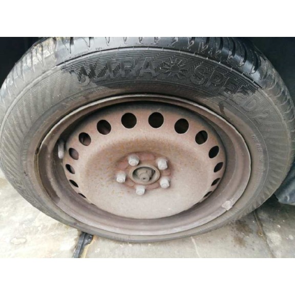 ford mondeo berlina (ge) del año 2004