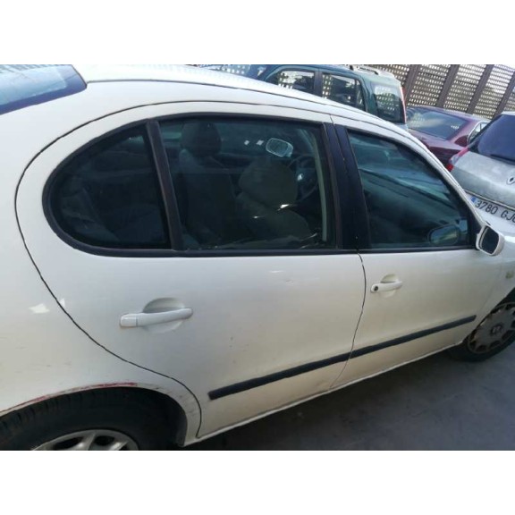 seat toledo (1m2) del año 2000
