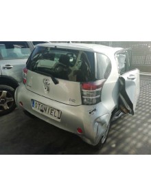 toyota iq del año 2010 2