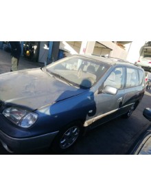 kia carens del año 2002 2