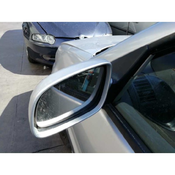 volkswagen polo berlina (6n2) del año 2000