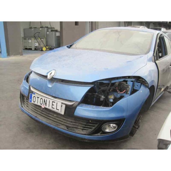 renault megane iii berlina 5 p del año 2013