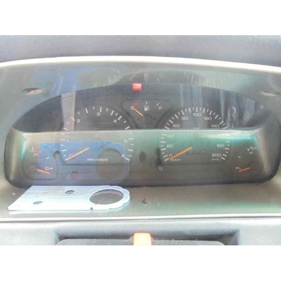 tata safari del año 2002