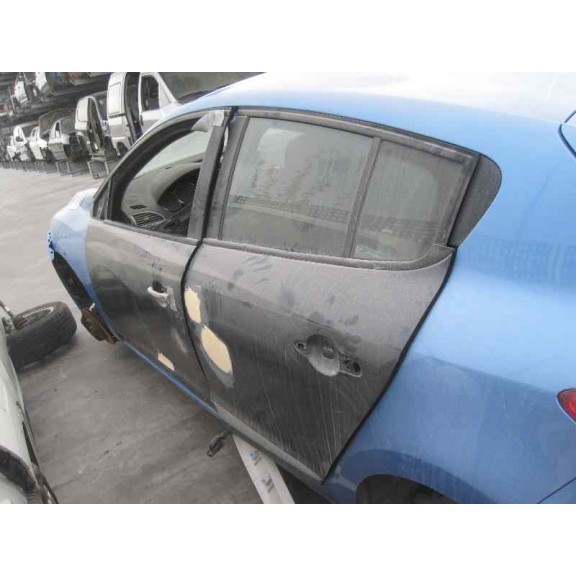 renault megane iii berlina 5 p del año 2013