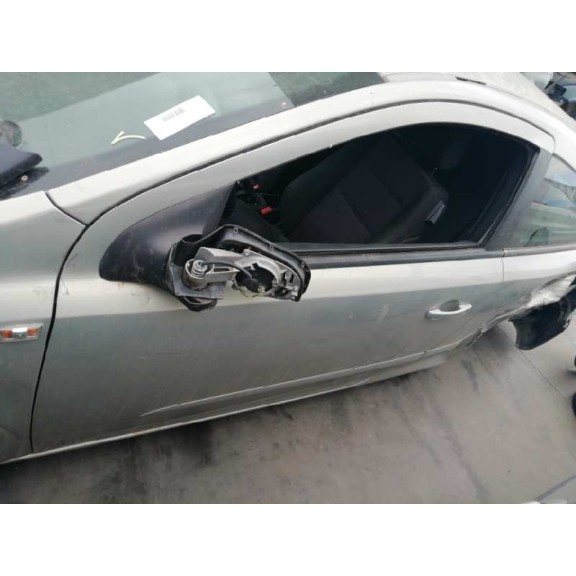 opel astra gtc del año 2005