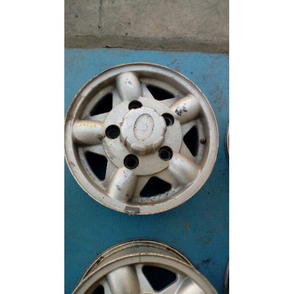 tata safari del año 2002