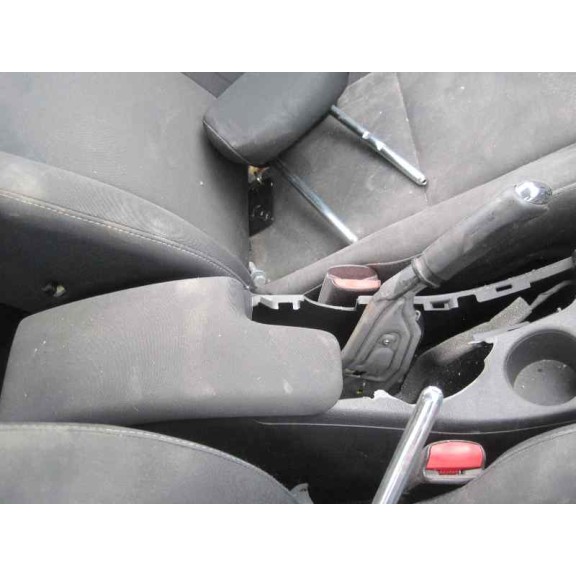 renault megane iii berlina 5 p del año 2013