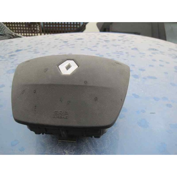 renault megane iii berlina 5 p del año 2013