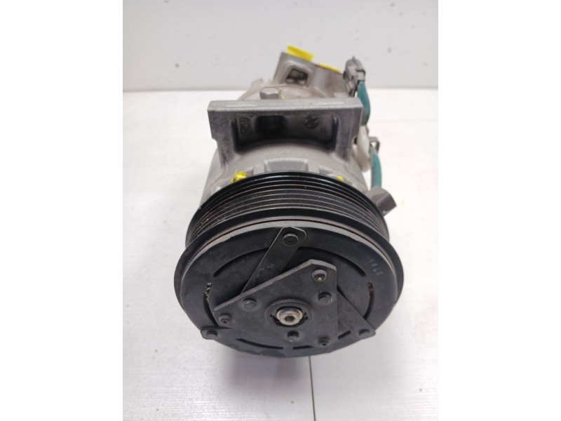 Recambio de compresor aire acondicionado para renault clio v referencia OEM IAM 926004423R 3.000KM 