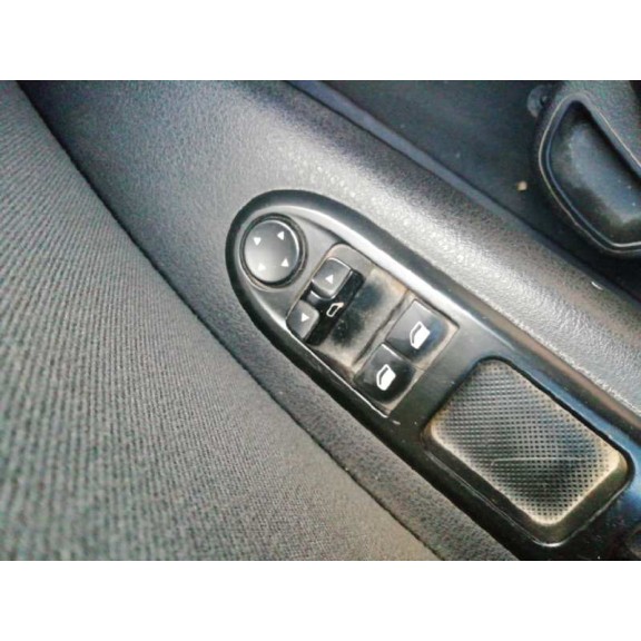 peugeot 407 del año 2004