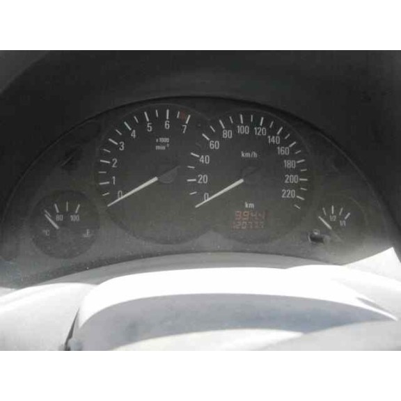 opel corsa c del año 2003