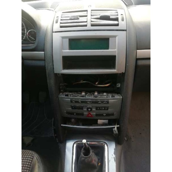 peugeot 407 del año 2004