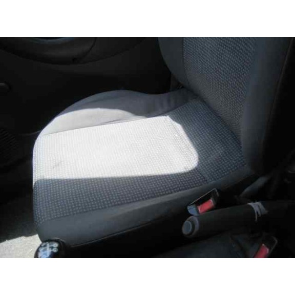 opel corsa c del año 2003