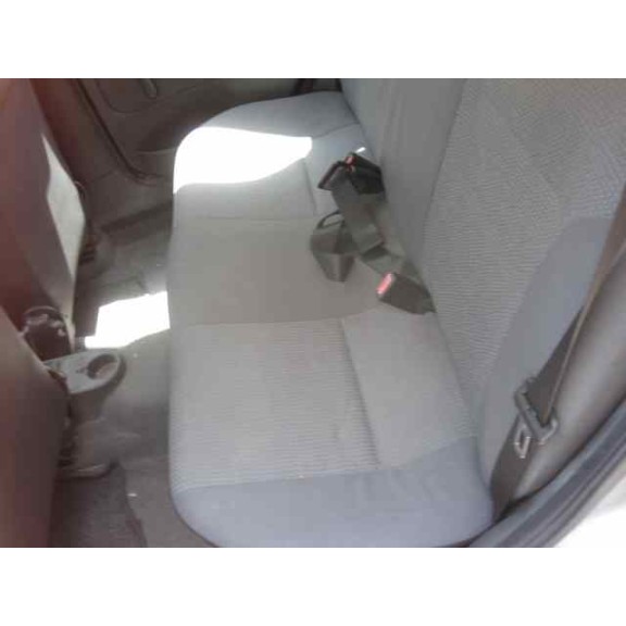 opel corsa c del año 2003