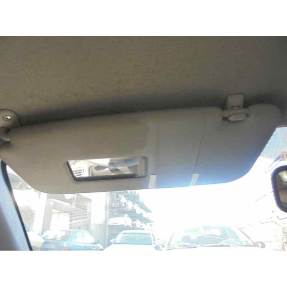 toyota corolla (e11) del año 2000