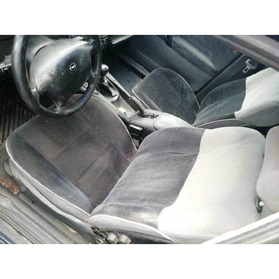 opel omega b del año 1996