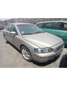 volvo s60 berlina del año 2003