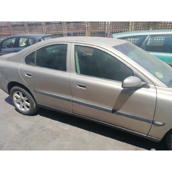 volvo s60 berlina del año 2003