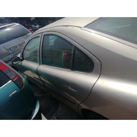 volvo s60 berlina del año 2003