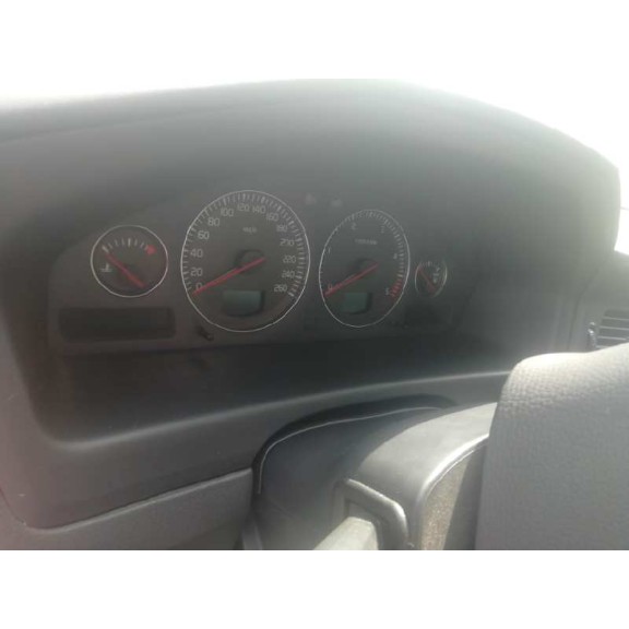 volvo s60 berlina del año 2003