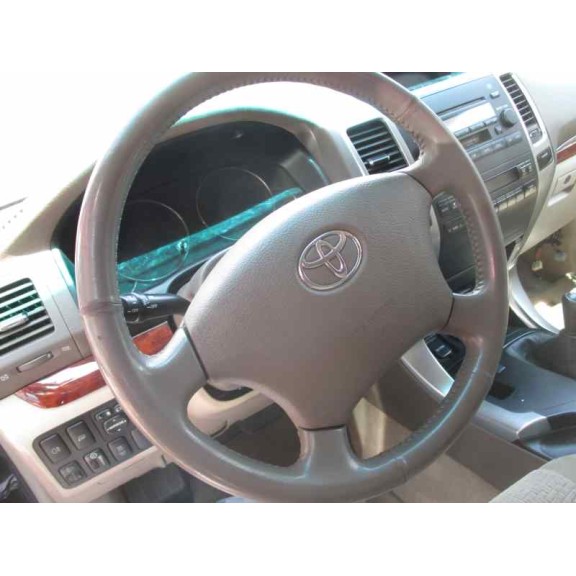 toyota land cruiser (j12) del año 2005