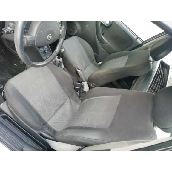 opel corsa c del año 2006