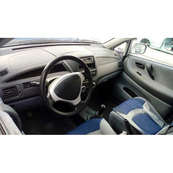 suzuki liana rh (er) del año 2002