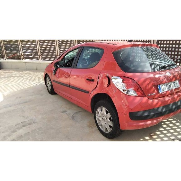 peugeot 207 del año 2009