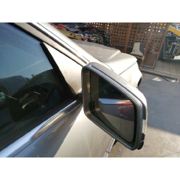 mercedes-benz clase c (w204) berlina del año 2009