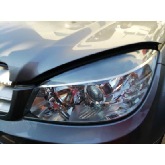 mercedes-benz clase c (w204) berlina del año 2009