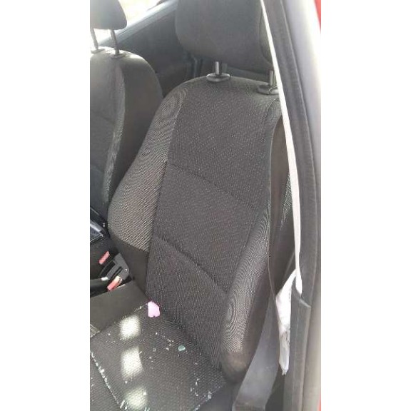 peugeot 207 del año 2009