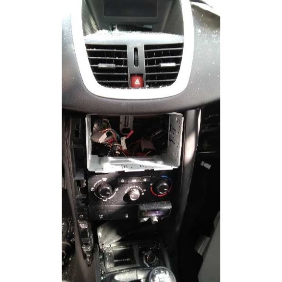 peugeot 207 del año 2009