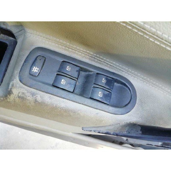 renault megane ii berlina 5p del año 2004