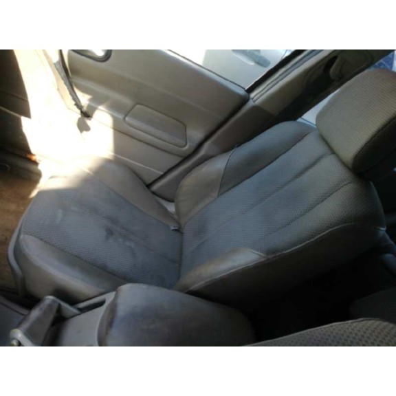 renault megane ii berlina 5p del año 2004