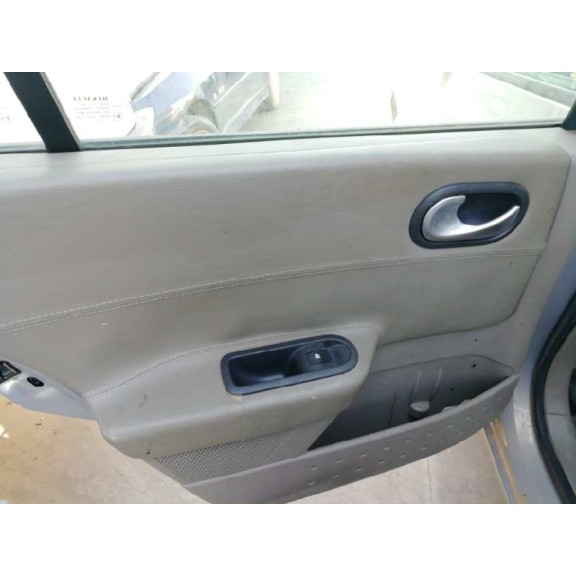 renault megane ii berlina 5p del año 2004