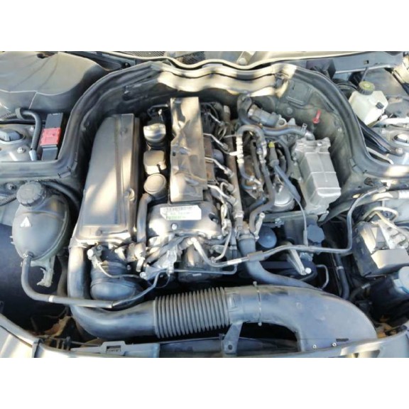 mercedes-benz clase c (w204) berlina del año 2009