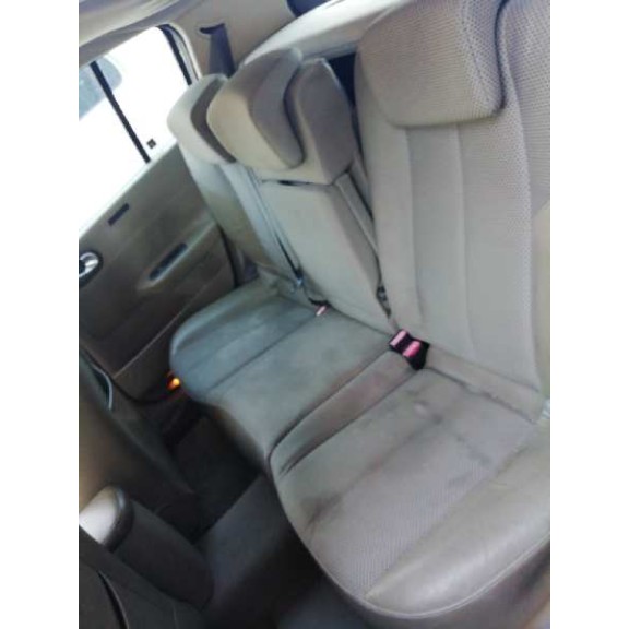 renault megane ii berlina 5p del año 2004