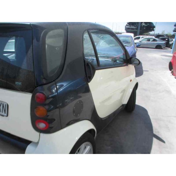 smart micro compact car del año 1999