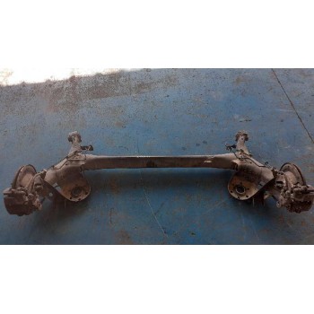 Recambio de puente trasero para toyota auris 1.4 turbodiesel cat referencia OEM IAM  C/ABS 5 TORNILLOS