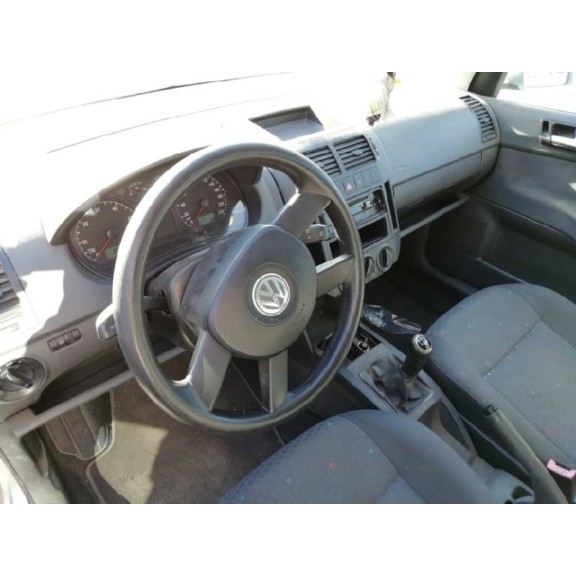 volkswagen polo (9n1) del año 2004