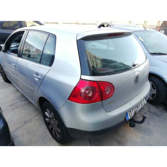 volkswagen golf v berlina (1k1) del año 2007