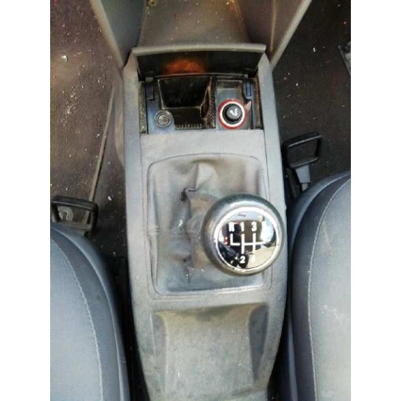 volkswagen polo (9n1) del año 2004