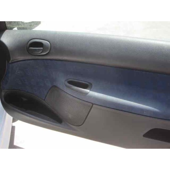 peugeot 206 berlina del año 2002